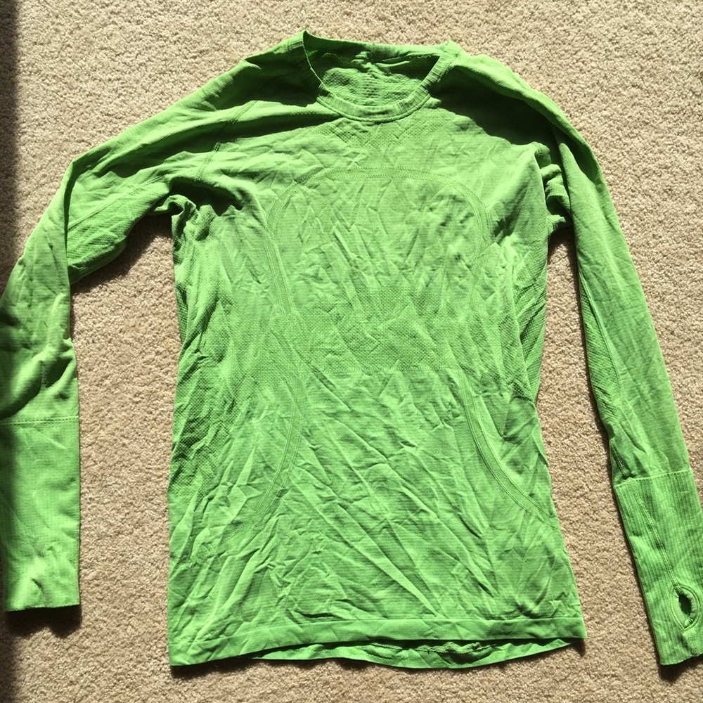 Lululemon long sleeve running shirt